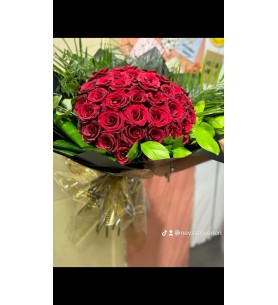 41 Kırmızı Gül Buketi